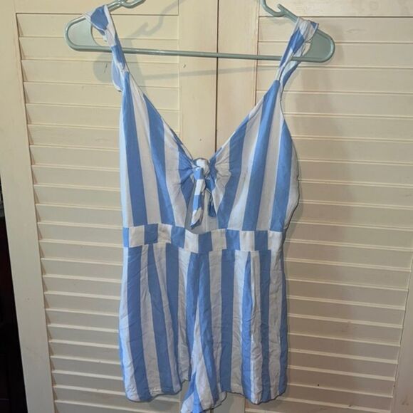 Rue21 blue and white striped romper - Picture 1 of 4
